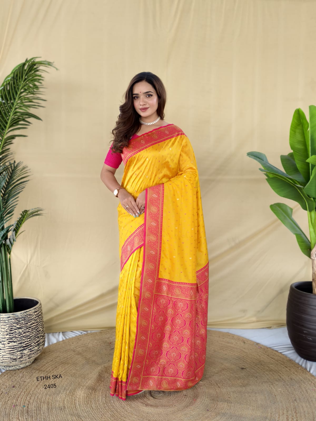Traditional Banarasi Soft Silk Saree with Contrast Zari Weaving